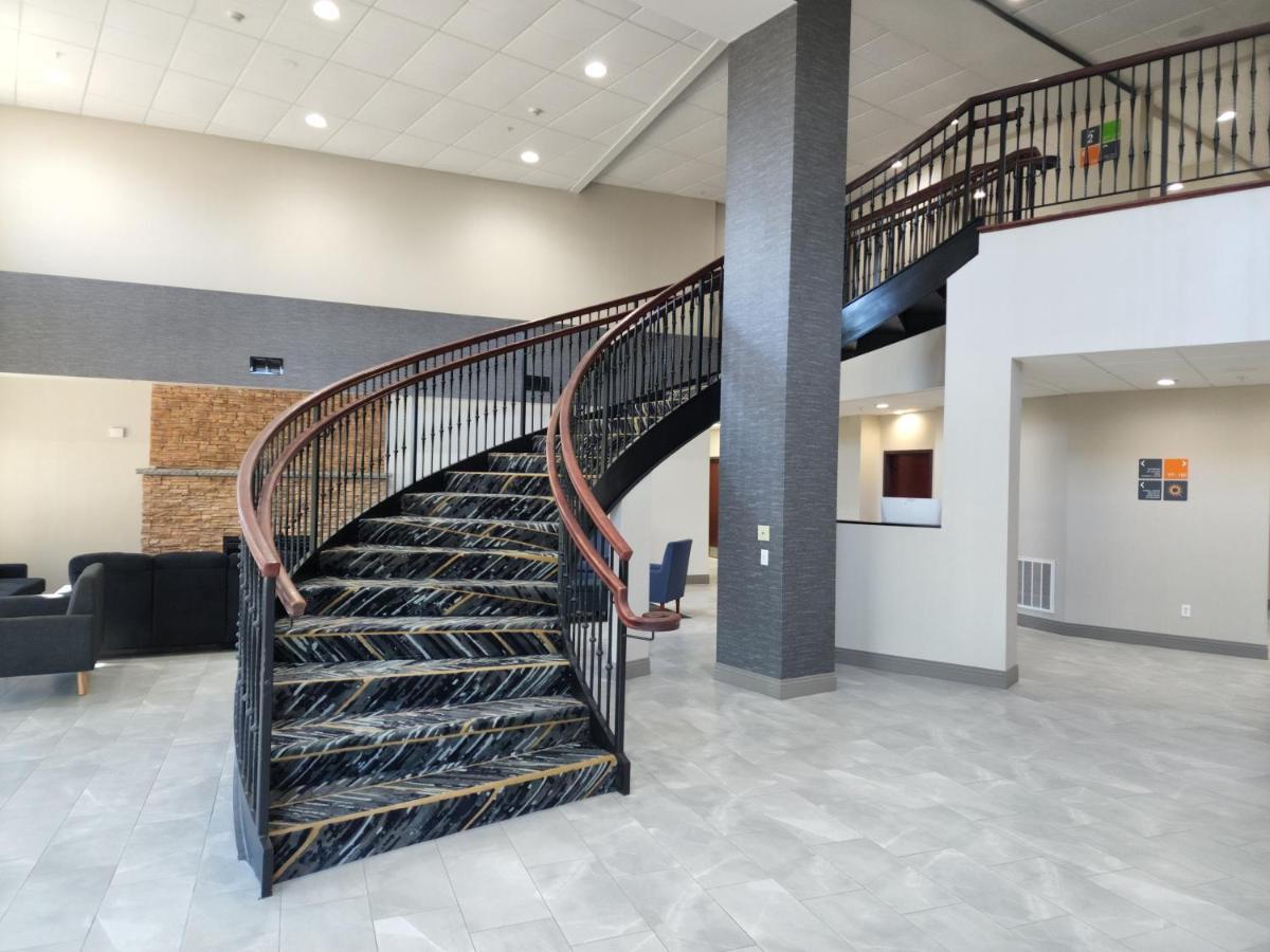 La Quinta Inn & Suites By Wyndham לייק ג'ורג' מראה חיצוני תמונה
